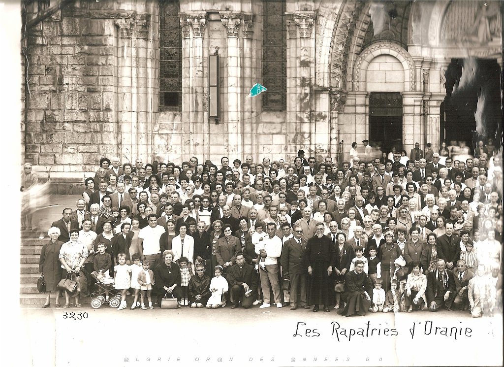 LOURDES 1969 PELERINAGE DES ORANAIS  (2).jpeg